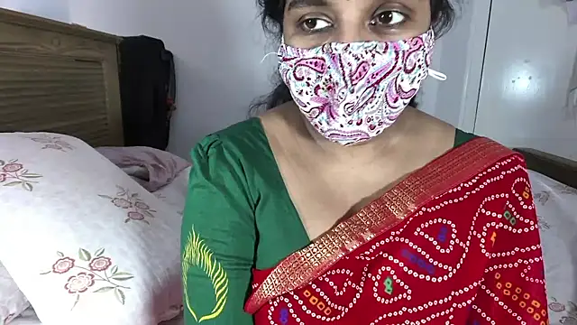 ArathyNambyarMallu online show from January 15, 2026, 9:58 am