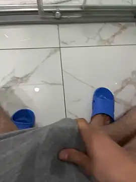 Snapshot of senle12ben chatting on January 23, 2025, 8:13 pm senle12ben online show from January 23, 2025, 8:13 pm