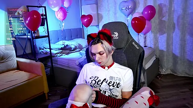 Snapshot of leon_yuugen chatting on February 13, 2025, 2:20 pm leon yuugen online show from February 13, 2025, 2:20 pm