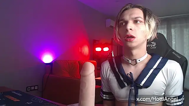 Snapshot of leon_yuugen chatting on September 18, 2025, 2:19 pm leon yuugen online show from September 18, 2025, 2:19 pm