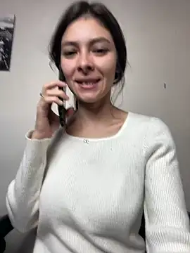 Aleska Miami online show from May 22, 2026, 2:44 pm