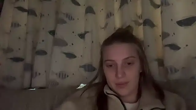 Snapshot of Ella-82 chatting on February 10, 2025, 4:14 pm Ella-82 online show from February 10, 2025, 4:14 pm