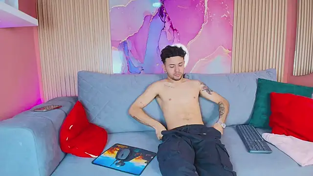 javi fox online show from January 13, 2025, 2:11 pm