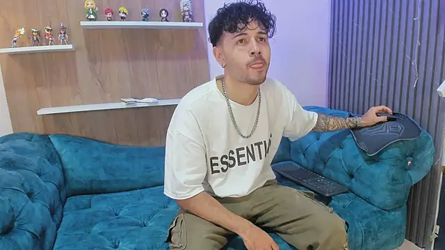 javi fox online show from January 31, 2025, 4:14 am