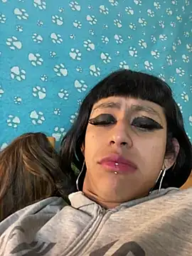 boysLittle online show from January 11, 2026, 4:50 am