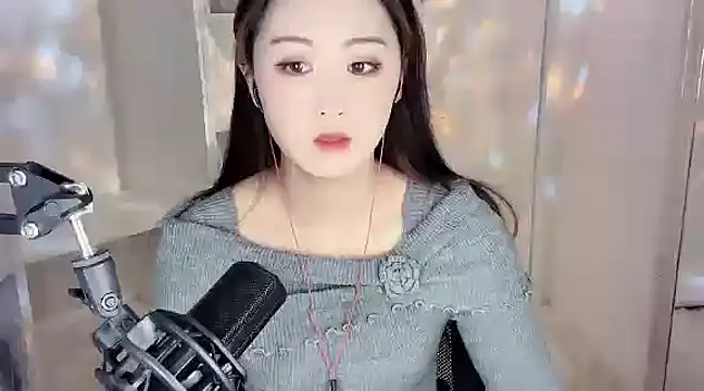 Snapshot of GUKL886 chatting on January 12, 2025, 7:00 am GUKL886 online show from January 12, 2025, 7:00 am