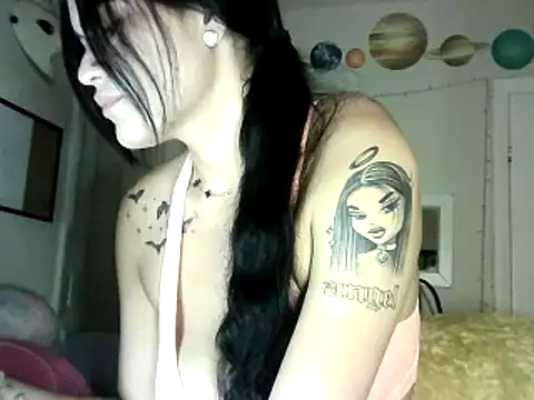 nikkikittyx3 online show from March 19, 2025, 4:14 am