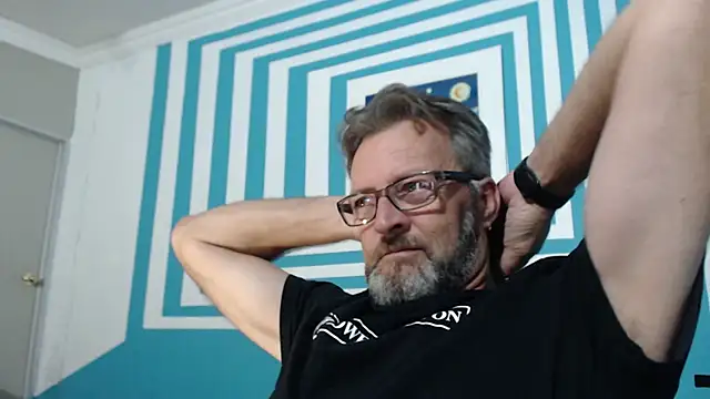 itsmeyes69 online show from February 27, 2025, 8:53 pm