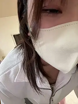 sakuchaaa 2525 online show from May 28, 2026, 1:08 pm