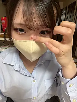sakuchaaa 2525 online show from June 13, 2026, 5:38 am