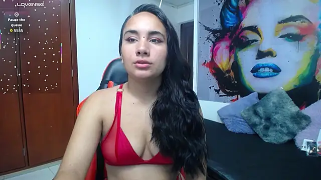 Maylin horny19 online show from February 16, 2026, 9:33 pm