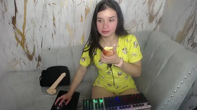 Snapshot of Sarita_v_ chatting on February 3, 2025, 3:59 pm Sarita v online show from February 3, 2025, 3:59 pm