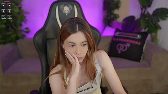 Snapshot of Lika_Secret_ chatting on September 22, 2025, 5:04 pm Lika Secret online show from September 22, 2025, 5:04 pm