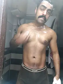 vaibhavchugh38 online show from February 21, 2025, 12:39 pm