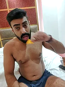 vaibhavchugh38 online show from March 18, 2025, 8:48 pm