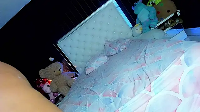 Snapshot of Andrea-ts chatting on September 11, 2025, 8:31 pm Andrea-ts online show from September 11, 2025, 8:31 pm