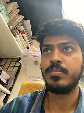 Snapshot of cute_modell chatting on January 15, 2025, 7:37 am cute modell online show from January 15, 2025, 7:37 am