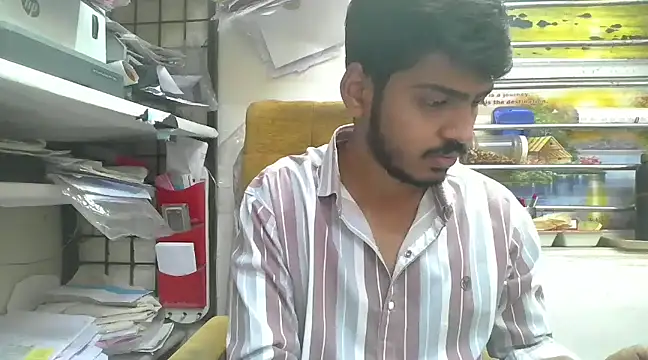 Snapshot of cute_modell chatting on February 7, 2025, 7:40 am cute modell online show from February 7, 2025, 7:40 am