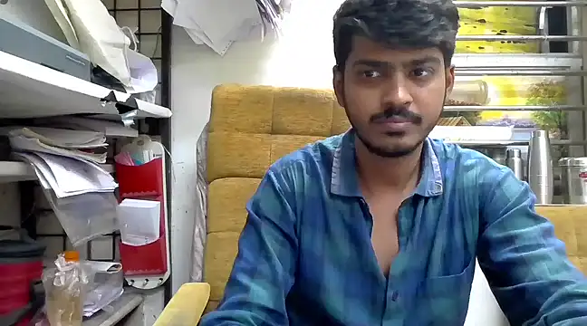 Snapshot of cute_modell chatting on March 15, 2025, 12:45 pm cute modell online show from March 15, 2025, 12:45 pm