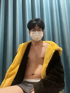 Snapshot of yfx468 chatting on February 14, 2026, 2:03 pm yfx468 online show from February 14, 2026, 2:03 pm