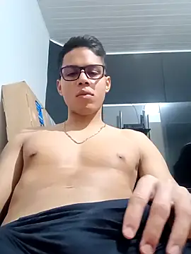 HornyTiger744 online show from February 5, 2026, 12:37 am