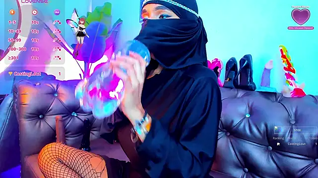 azahara faraah online show from October 4, 2025, 7:45 pm