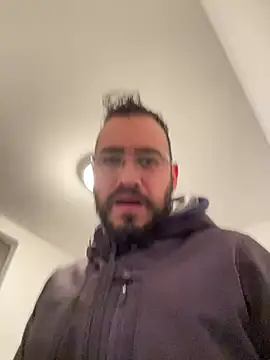 leonardohot1987 online show from January 13, 2025, 8:48 pm