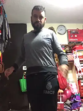 leonardohot1987 online show from February 13, 2025, 5:16 am