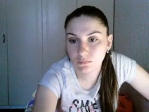 Yuliia30 online show from December 14, 2025, 12:10 pm