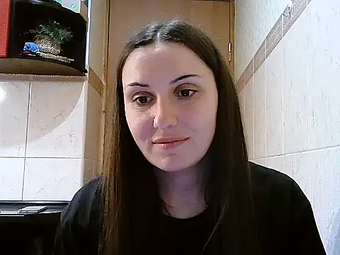 Yuliia30 online show from April 22, 2026, 6:53 pm