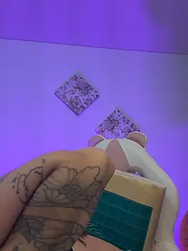 Snapshot of Anddyy__ chatting on February 18, 2026, 9:55 pm Anddyy online show from February 18, 2026, 9:55 pm