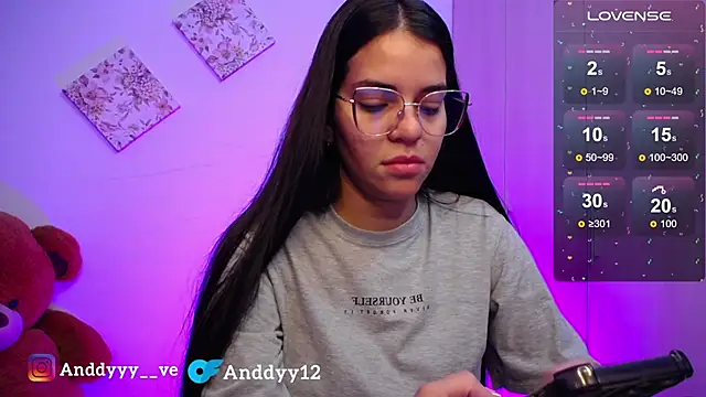 Snapshot of Anddyy__ chatting on March 25, 2026, 12:22 pm Anddyy online show from March 25, 2026, 12:22 pm
