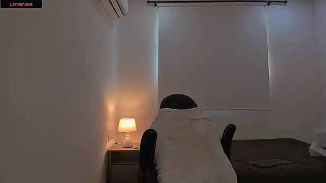 Snapshot of maxsteel177 chatting on February 7, 2025, 10:52 pm maxsteel177 online show from February 7, 2025, 10:52 pm