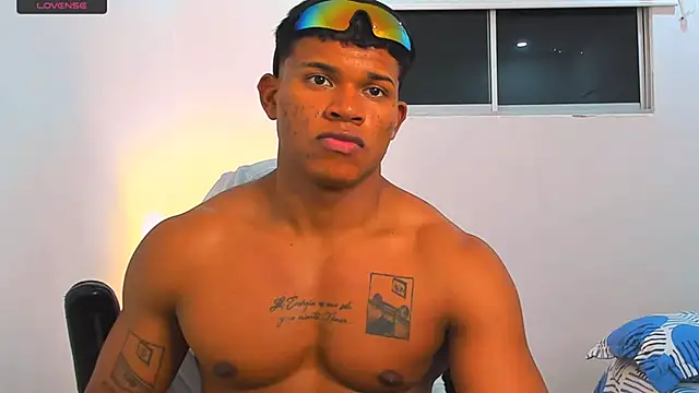 Snapshot of maxsteel177 chatting on March 14, 2025, 3:15 am maxsteel177 online show from March 14, 2025, 3:15 am