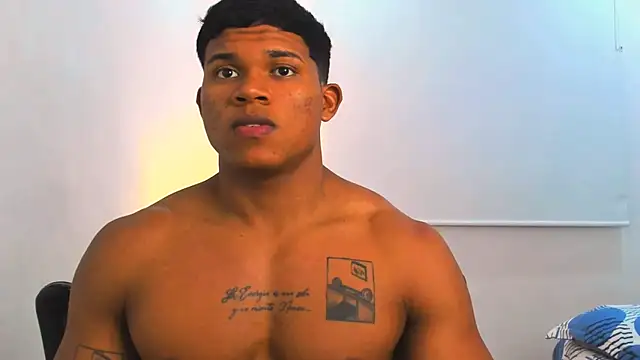 Snapshot of maxsteel177 chatting on March 20, 2025, 12:30 am maxsteel177 online show from March 20, 2025, 12:30 am