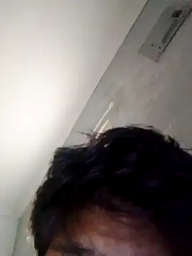 Snapshot of it0z_klk chatting on March 1, 2025, 10:31 pm it0z klk online show from March 1, 2025, 10:31 pm