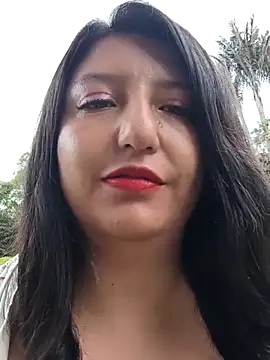 Melyy Edii online show from May 10, 2026, 8:47 pm