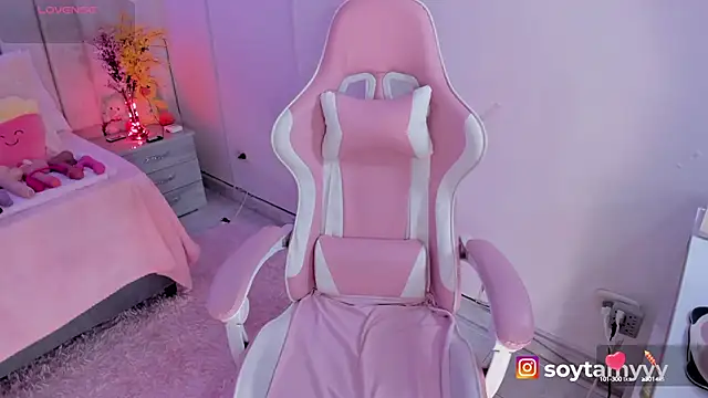 Snapshot of tamy_xoo chatting on January 28, 2025, 7:32 pm tamy xoo online show from January 28, 2025, 7:32 pm