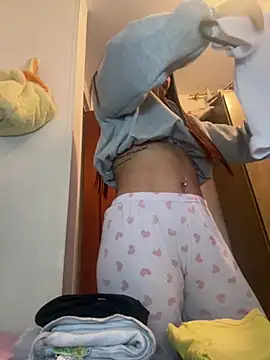 Snapshot of tamy_xoo chatting on March 21, 2025, 11:12 pm tamy xoo online show from March 21, 2025, 11:12 pm