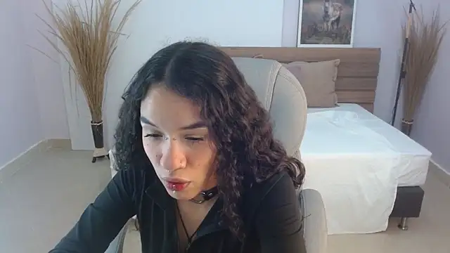Snapshot of ilitzy_cardona chatting on May 13, 2026, 3:53 pm ilitzy cardona online show from May 13, 2026, 3:53 pm