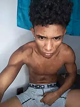 Snapshot of Black_Manba chatting on February 26, 2025, 4:25 am Black Manba online show from February 26, 2025, 4:25 am