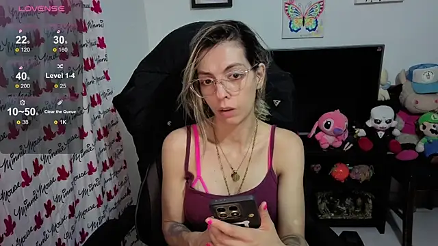 Princezzlove3 online show from September 30, 2025, 12:37 am