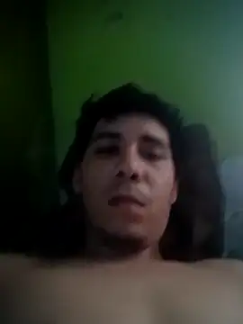 Snapshot of Maguito02 chatting on September 27, 2025, 4:34 pm Maguito02 online show from September 27, 2025, 4:34 pm