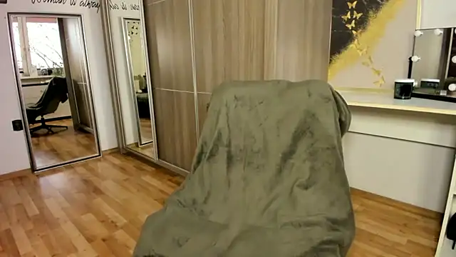 Snapshot of CzaR_Zmyslowosc chatting on March 27, 2026, 4:51 pm CzaR Zmyslowosc online show from March 27, 2026, 4:51 pm