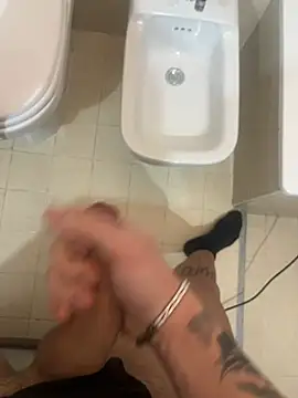 Snapshot of Vincenzosjabcbj chatting on January 11, 2025, 2:47 pm Vincenzosjabcbj online show from January 11, 2025, 2:47 pm