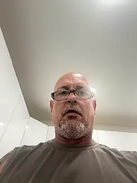 Snapshot of carlospingalinda chatting on January 19, 2025, 2:59 pm carlospingalinda online show from January 19, 2025, 2:59 pm