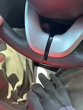 Snapshot of carlospingalinda chatting on February 28, 2025, 7:03 pm carlospingalinda online show from February 28, 2025, 7:03 pm