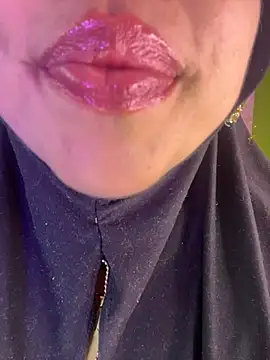 Snapshot of zahra_Jalid chatting on February 25, 2026, 11:25 pm zahra Jalid online show from February 25, 2026, 11:25 pm