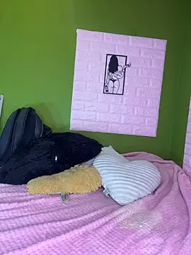 Snapshot of zahra_Jalid chatting on March 1, 2026, 1:29 am zahra Jalid online show from March 1, 2026, 1:29 am