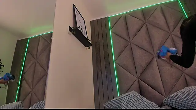 SabrinaSpell  online show from November 29, 2025, 11:46 am